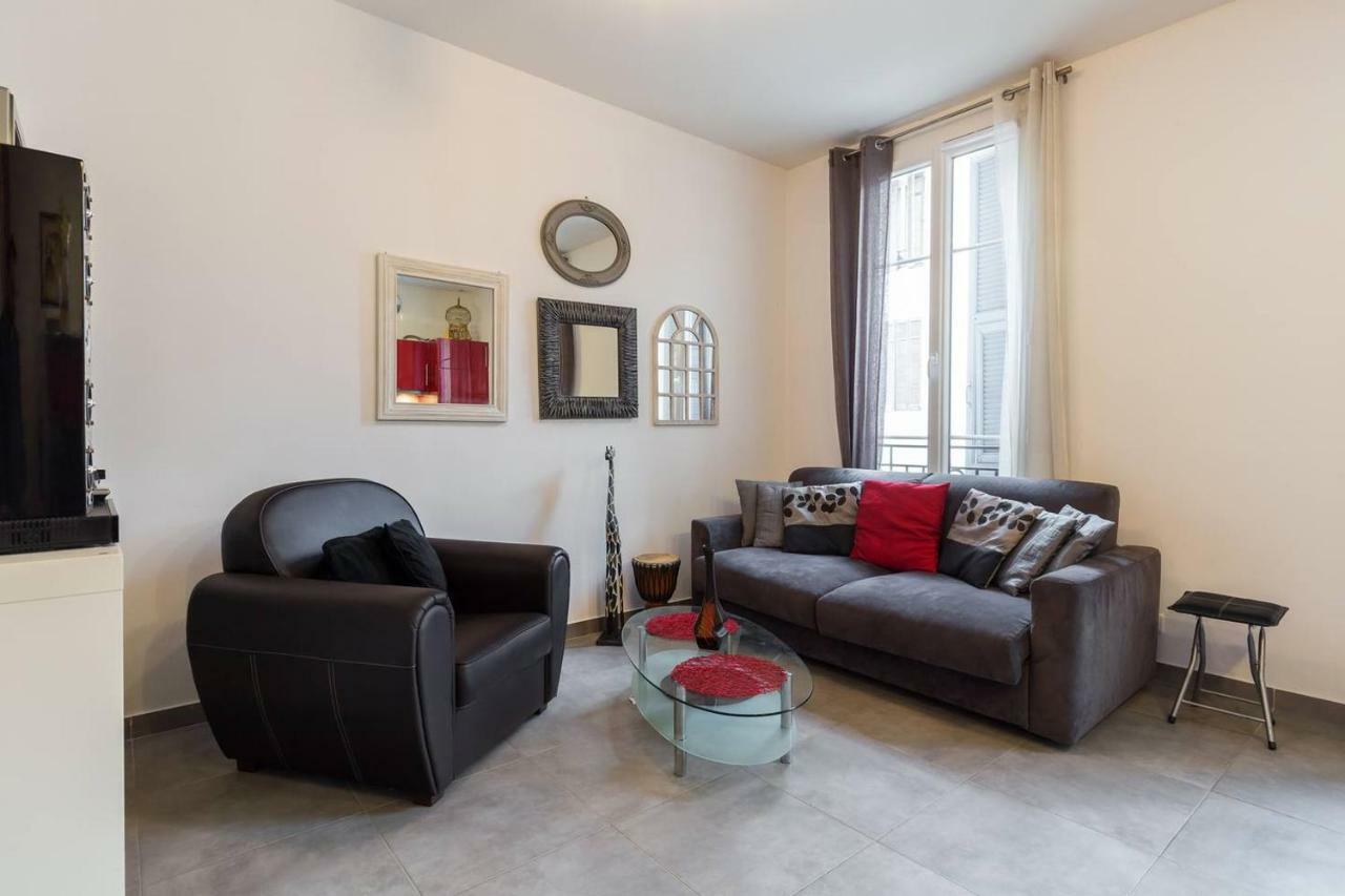 Stylish White And Red Apartments جوان ليه باه المظهر الخارجي الصورة