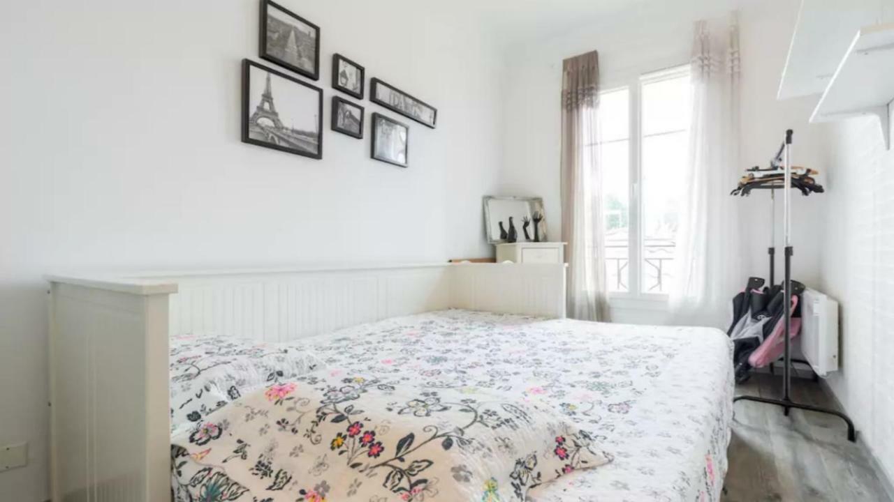 Stylish White And Red Apartments جوان ليه باه المظهر الخارجي الصورة