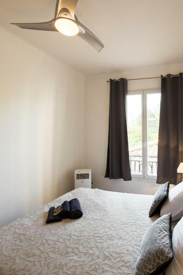 Stylish White And Red Apartments جوان ليه باه المظهر الخارجي الصورة
